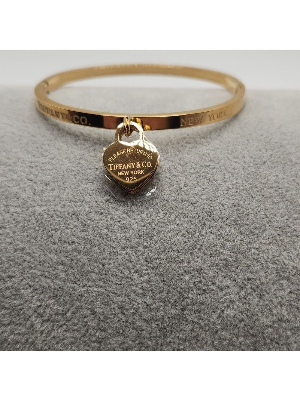 18K Gold Plated Heart Charm Bracelet – Waterproof, Tarnish-Proof Stainless Steel